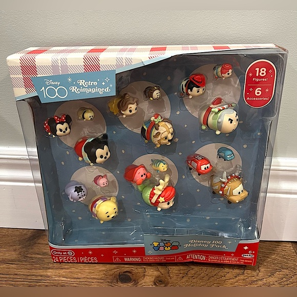Tsum Tsum Disney100 Retro Reimagined Holiday Pack 18 Figures with Accessories - Picture 1 of 8